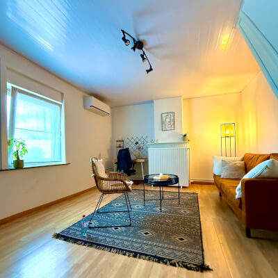 Folens, Emma Emma Folens