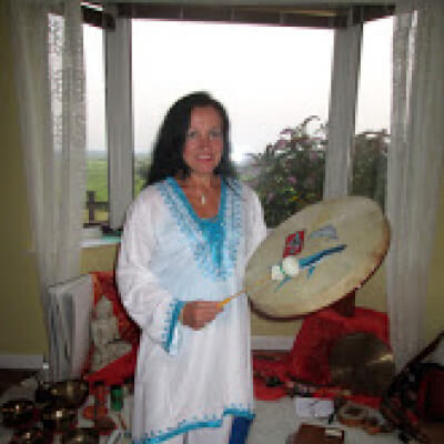 Knoops, Ina Ina Knoops