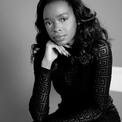 Bola, Patricia Patricia Bola