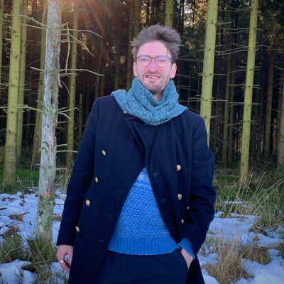 Lagast, Tom Tom Lagast