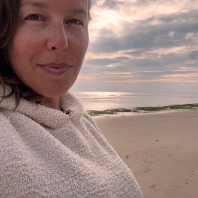 Claeys Bouuaert, Louise Louise Claeys Bouuaert