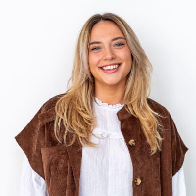 Mertens, Yolien Yolien Mertens