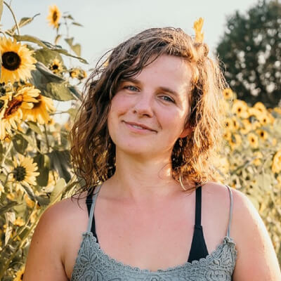 Van Oerle, Carolien Carolien Van Oerle